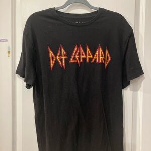 Vintage Def Leppard concert tee